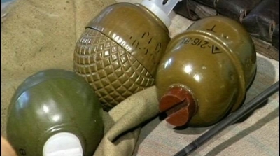 قوات الامن تحجز عدد من الاسلحة و القنابل في احد المنازل بالمرناقية  