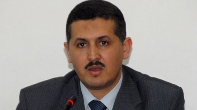  الدايمي يرفض الإمضاء على خارطة الطريق ويصف ما يحدث في قصر المؤتمرات بالمهزلة