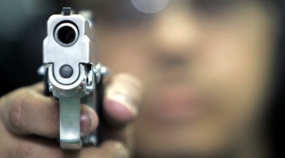 ثلاثة احزاب و رجلا اعمال وراء تهديد شخصيات سياسية و اعلامية بالاغتيال 