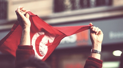 4 من جرحى الثورة ينفذون إضراب جوع وحشي ويهددون بالانتحار بعد رفض المرزوقي مقابلتهم