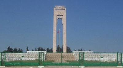 الاحتفال بعيد الجلاء اليوم بدلا من غدا 