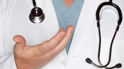 خمسون شخصا يقتحمون المستشفى الجهوي القصرين و يعتدون على عاملي قسم الاستعجالي