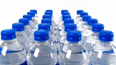 المنستير: حجز 1056 قارورة ماء معدني من علامة معروفة تحتوي على أجسام غريبة