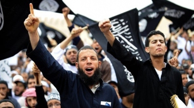 حي التضامن : سلفيون يحتفلون بمقتل 6 من اعوان الحرس الوطني