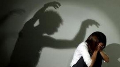 على الحدود السورية الأردنية: مقتل لاجئة سورية وطفليها بعد اغتصابها