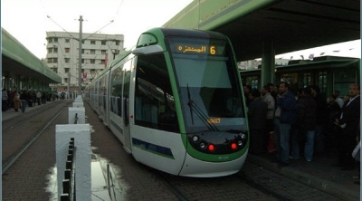 تسيير المترو 1 و 6 على سكة واحدة بين محطتي برشلونة و مناشو بسبب الاشغال 