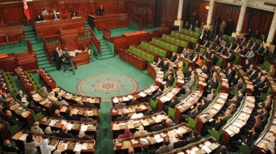 كتلة حركة النهضة في التأسيسي ترفض تحييد دور العبادة و المؤسسات التربوية 