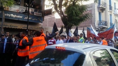 الان : مسيرة لحزب التحرير في شارع الحبيب بورقيبة