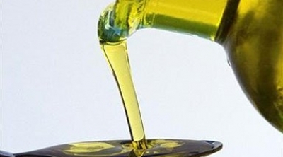 وزارة الفلاحة تتوقع تراجع إنتاج زيت الزيتون بنسبة 65% خلال الموسم الحالي 	