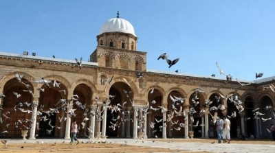 قرار حكومي منتظر يقضي بفتح المساجد خلال اوقات الصلاة فقط