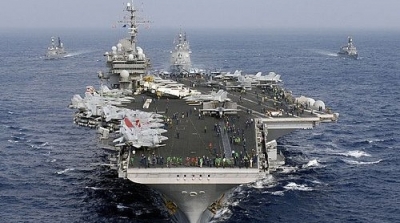 ضباط في البحرية الامريكية يسربون معلومات سرية مقابل عاهرات و تذاكر حفلات