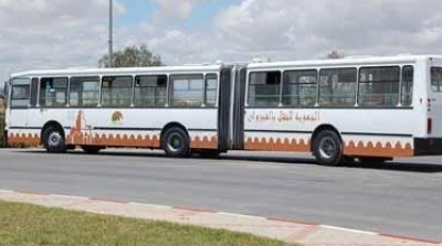 القيروان : اصابة 3 تلاميذ بجروح خطيرة بعد سقوطهم من الحافلة  