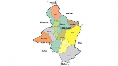 القيروان: حالة من الاحتقان واهالي اولاد حفوز يغلقون الطريق 