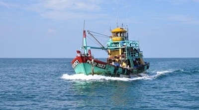 خافرة سواحل ليبية تطلق النار على مركب صيد تونسي قبالة سواحل جرجيس