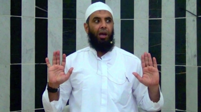 اريانة : قيادي في انصار الشريعة يفر من مسجد متنكرا بالنقاب بعد ان حاصرته قوات الامن