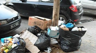 والي تونس يدعو المواطنين الى رفع الفضلات بسبب اضراب اعون النظافة 