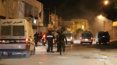 اريانة : تجدد اعمال العنف بحي التضامن و الامن يستعمل الرش