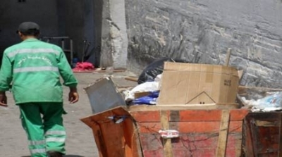 العاصمة : مجهولون يمتطون دراجات نارية يمنعون عملة النظافة من العودة الى عملهم 