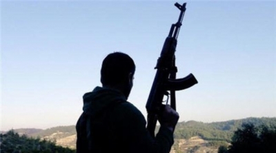 الشعانبي : عدد من الارهابيين يسرقون صفائح شمسية من سطح جامع قرية بولعابة 