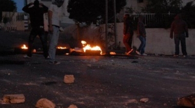 المنستير : تجدد المواجهات بين قوات الامن و المحتجين بمنزل النور