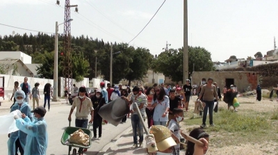 بالصور : أهالي الكاف يبادرون بتنظيف مدينتهم