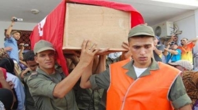 نقل جثامين الجنود الى الثكنة العسكرية بالكاف 