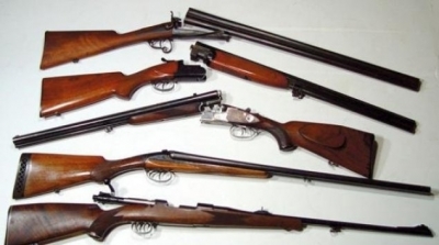 ايقاف 6 اشخاص متورطين في الاتجار بالاسلحة و حجز 20 بندقية صيد بسيدي بوزيد 