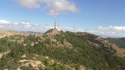 القصرين : قصف مدفعي من الثكنة العسكرية على معاقل الارهابيين في جبل الشعانبي 