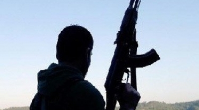 سيدي بوزيد : ارهابيون يقتحمون منزلا في جلمة و يستولون على كمية من المؤونة 