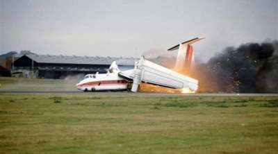 منوبة : سقوط طائرة صغيرة في برج العامري يسفر عن وفاة سائقها 