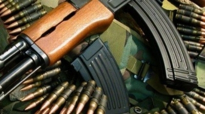 ايقاف مسلح تونسي قادم من ليبيا فشل في استعمال سلاحه ضد سيارة مدنية