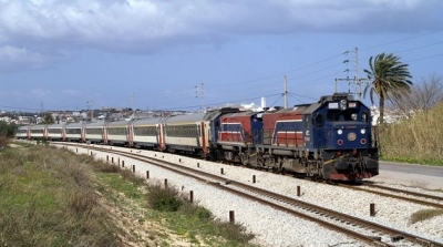 حريق في احدى عربات القطار المتجه الى غار الدماء