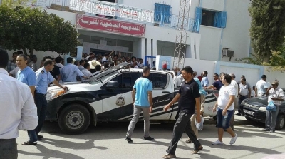 سيدي بوزيد : فك اعتصام المعلمين بالقوة و جملة من الايقافات 