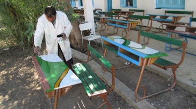 بالصور : ريشة المربي فؤاد حمدي تعيد الحياة لمدرسة بلطة في جندوبة