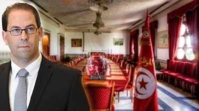 يوسف الشاهد: نرفض إقامة مراكز لاستقبال اللاجئين في تونس