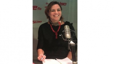 وشاح و عقد ريم محجوب جريمة بحق الموضة