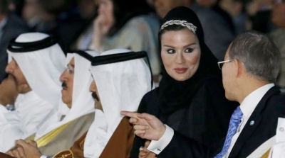 الشيخة موزة تزور تونس 