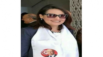 ماجدولين الشارني تنخرط في احياء العادات النوفمبرية 