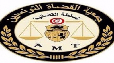 بداية من الاثنين : القضاة يحملون الشارة الحمراء لمدة 5 أيام 