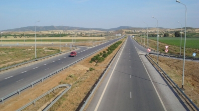 وزارة التجهيز تعلن عن التعريفة الجديدة لمستعملي الطريق السيارة أ1