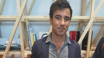 يامن المناعي يتسلم جائزة القارات الخمس الفرنكوفونية