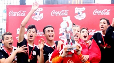 كوكاكولا تحتفل بأبطال تونس لكأس كوبا كوكاكولا 2017