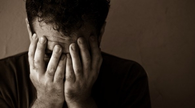 مشارك في سرك في بير'' : اصيب بالسيدا بعد علاقة جنسية مع ''مومس'' و نقل الفيروس لصديقته