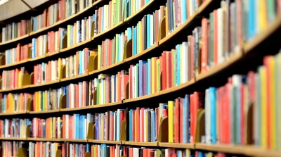 حملة لجمع الكتب لفائدة المكتبات داخل السجون في كامل تراب الجمهورية