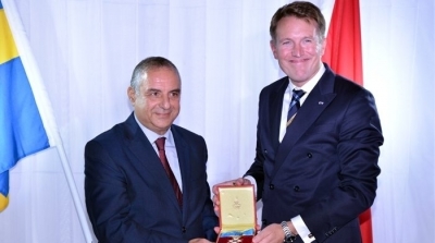  فريد بن تنفوس يتحصل على الوسام الملكي السويدي