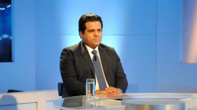 Slim Riahi porte plainte contre Chahed pour complot