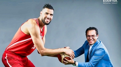 Salah Mejri nouvel ambassadeur de Evertek