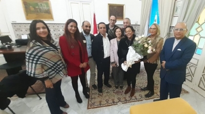 Une citoyenne fait un don à la municipalité de La Marsa ( Photos) 