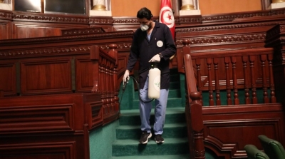 Opération de stérilisation du parlement ( Photos)