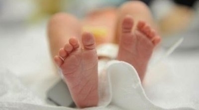 المنستير : وفاة رضيع دهسه والده بقدمه وهو في حالة سكر